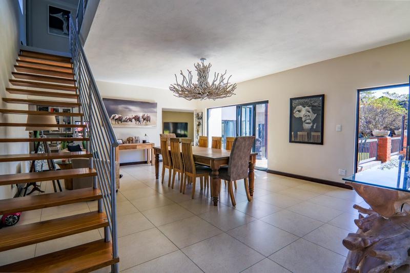 5 Bedroom Property for Sale in Copperleaf Estate Gauteng