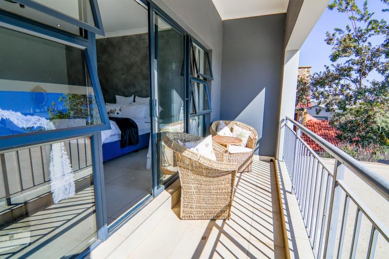 5 Bedroom Property for Sale in Copperleaf Estate Gauteng