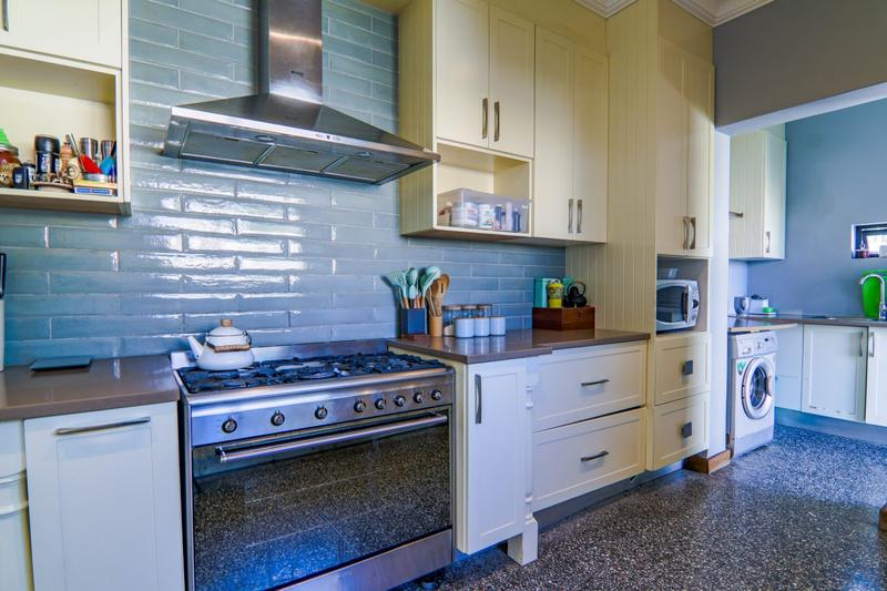 5 Bedroom Property for Sale in Copperleaf Estate Gauteng