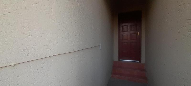 To Let 3 Bedroom Property for Rent in Highveld Gauteng