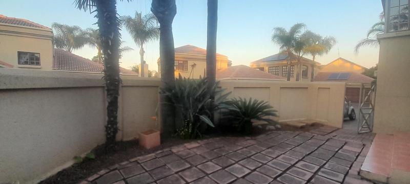 To Let 3 Bedroom Property for Rent in Highveld Gauteng
