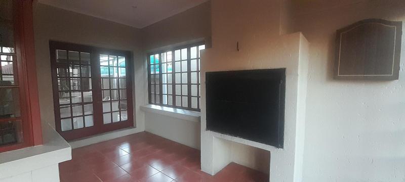 To Let 3 Bedroom Property for Rent in Highveld Gauteng
