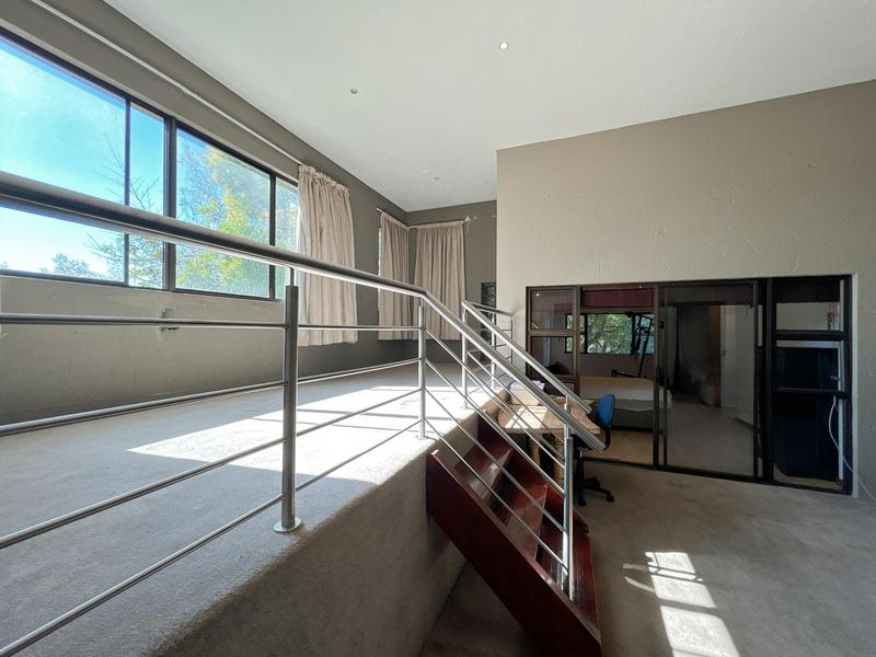 To Let 6 Bedroom Property for Rent in Hurlingham Gauteng