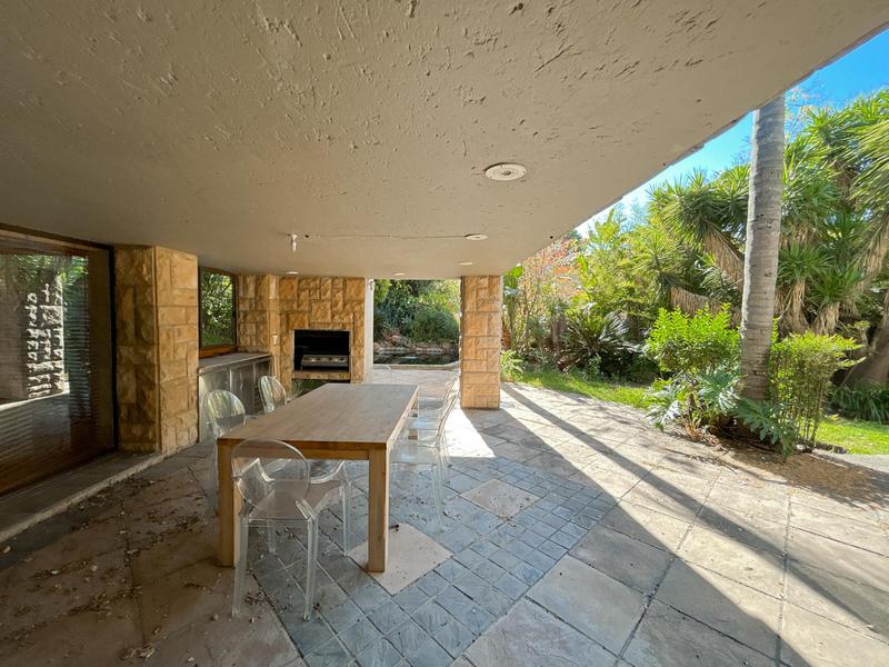 To Let 6 Bedroom Property for Rent in Hurlingham Gauteng