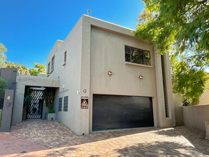 To Let 6 Bedroom Property for Rent in Hurlingham Gauteng