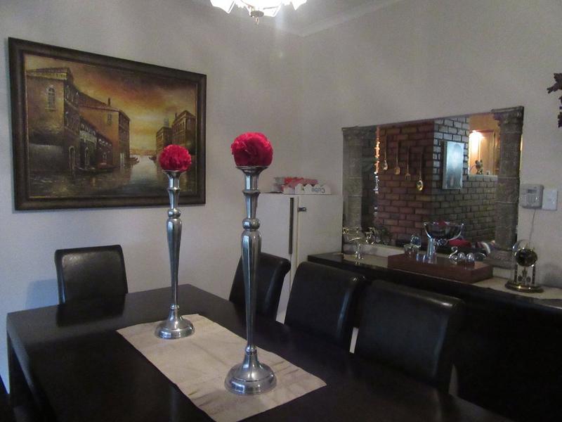 To Let 3 Bedroom Property for Rent in Greenhills Gauteng