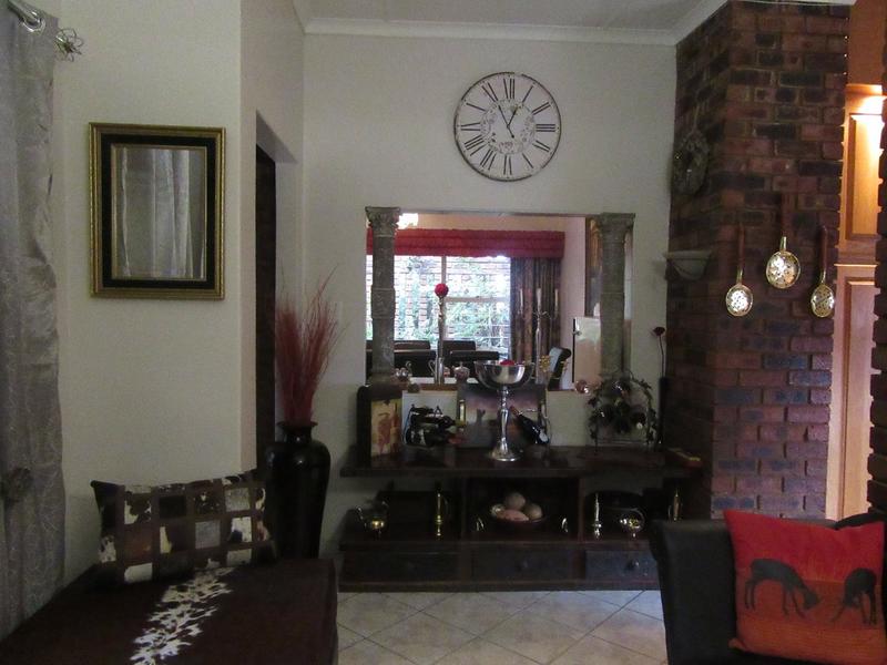 To Let 3 Bedroom Property for Rent in Greenhills Gauteng
