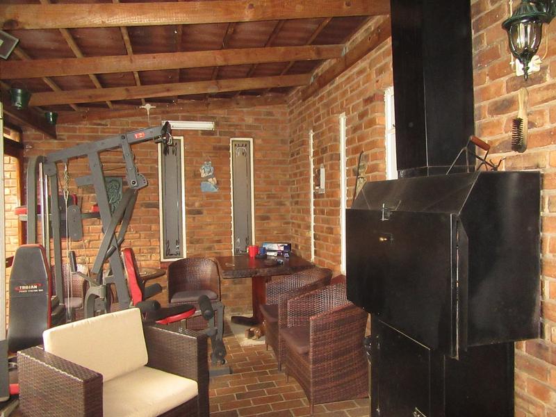 To Let 3 Bedroom Property for Rent in Greenhills Gauteng