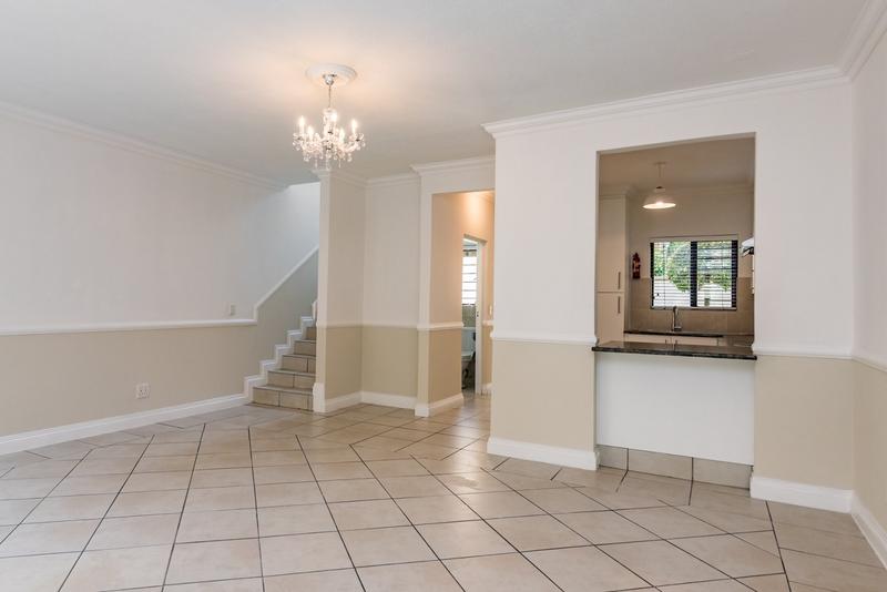 To Let 2 Bedroom Property for Rent in Lonehill Gauteng