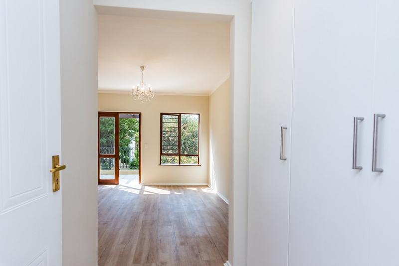 To Let 2 Bedroom Property for Rent in Lonehill Gauteng