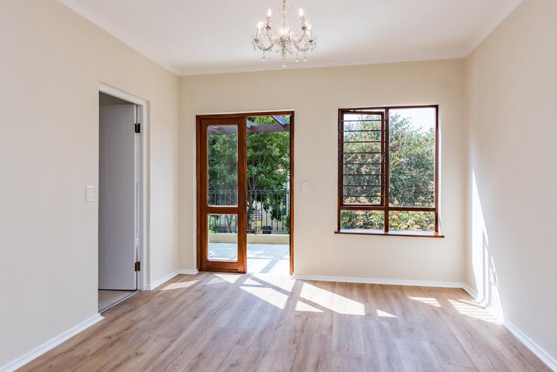 To Let 2 Bedroom Property for Rent in Lonehill Gauteng