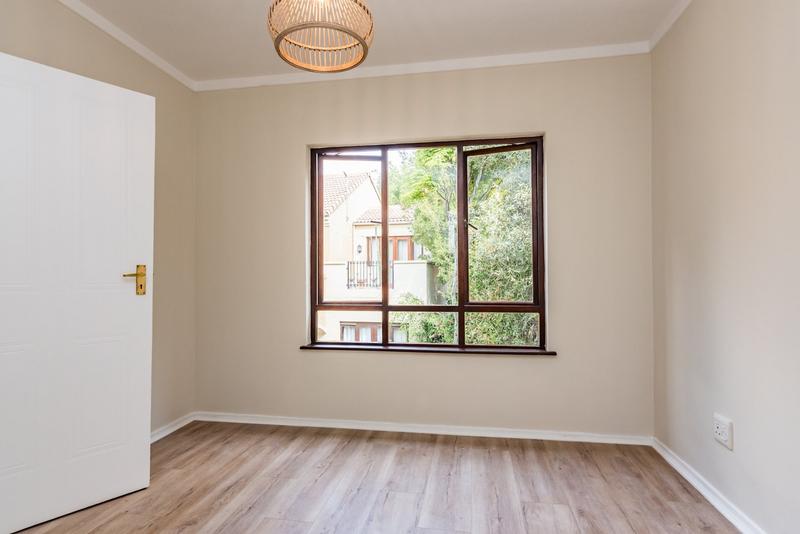 To Let 2 Bedroom Property for Rent in Lonehill Gauteng