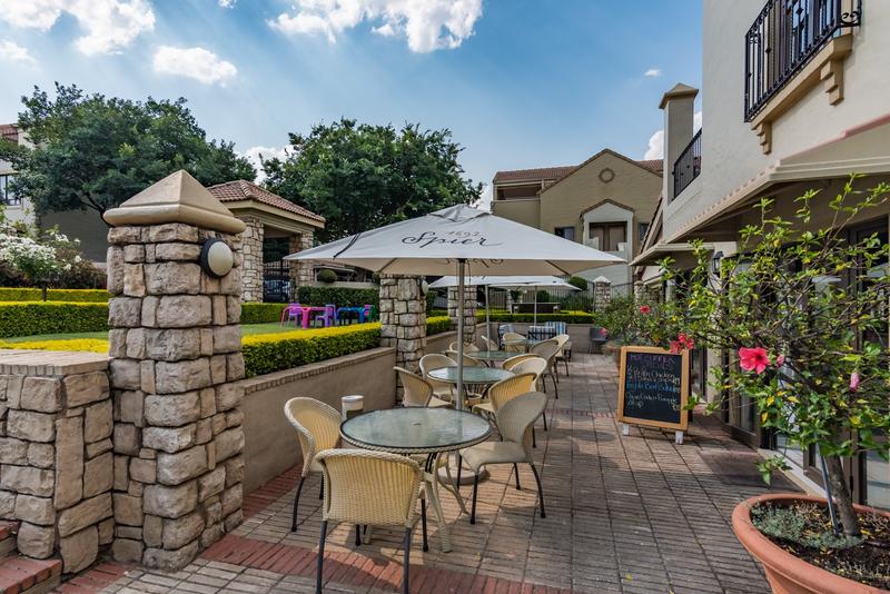 To Let 2 Bedroom Property for Rent in Lonehill Gauteng