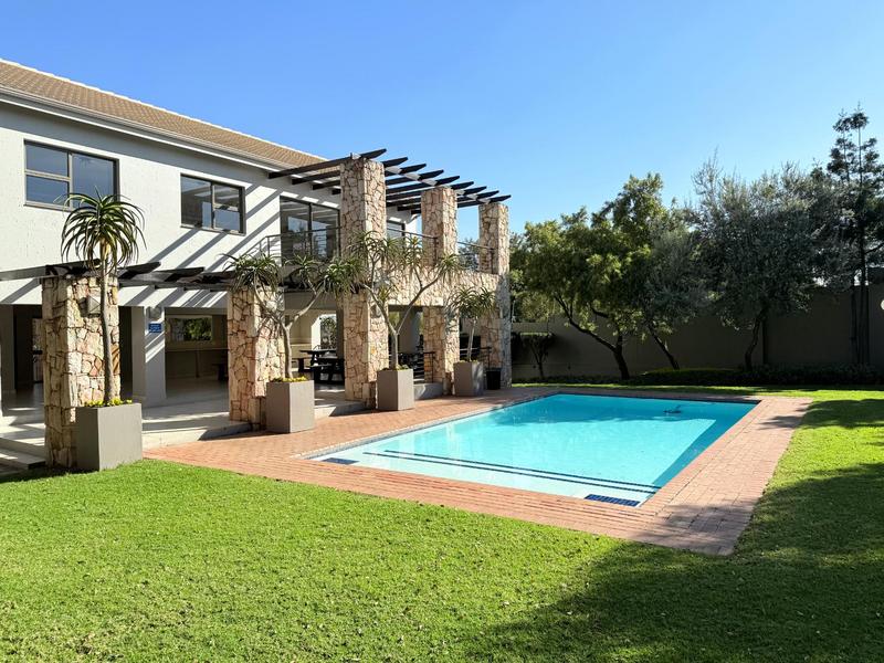 1 Bedroom Property for Sale in Bryanston Gauteng
