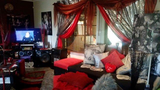 2 Bedroom Property for Sale in Murrayfield Gauteng