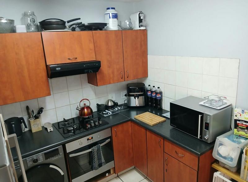 2 Bedroom Property for Sale in Annlin Gauteng