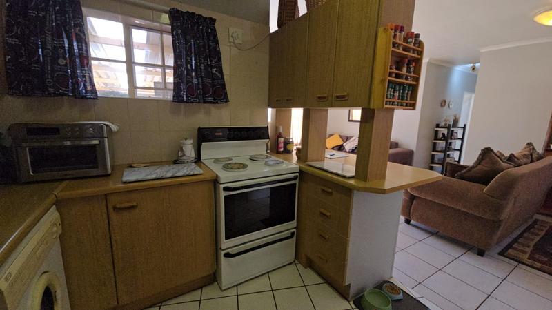 3 Bedroom Property for Sale in Annlin Gauteng