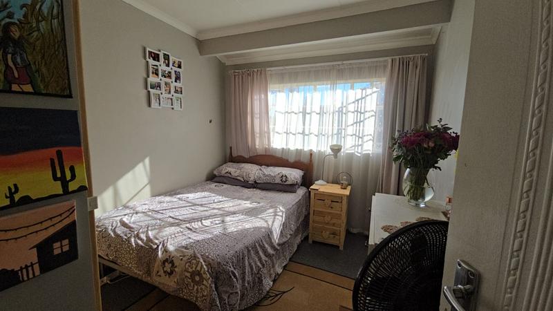 3 Bedroom Property for Sale in Annlin Gauteng