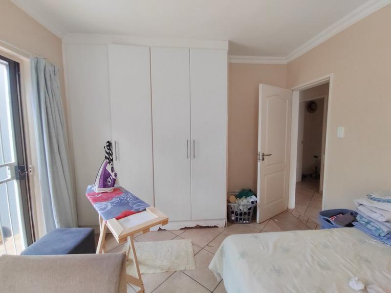 6 Bedroom Property for Sale in Montana Park Gauteng