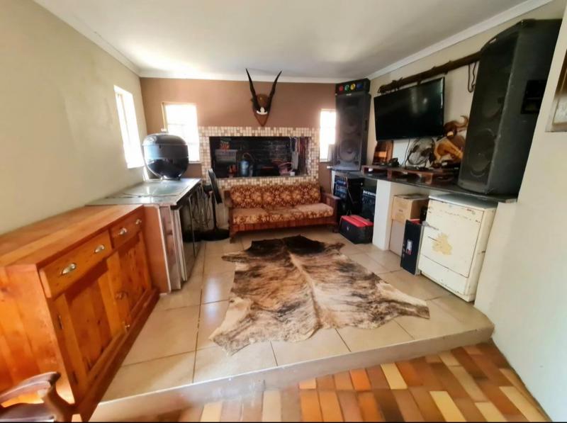 5 Bedroom Property for Sale in Wonderboom Gauteng