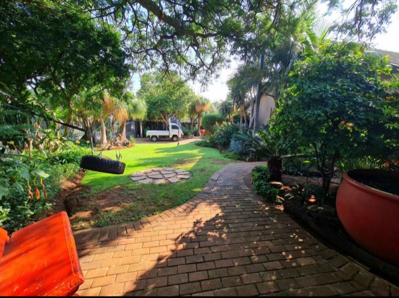 5 Bedroom Property for Sale in Wonderboom Gauteng