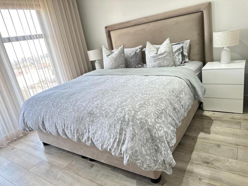 3 Bedroom Property for Sale in Crowthorne Gauteng