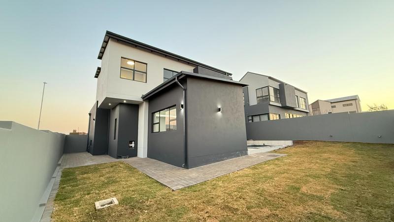 3 Bedroom Property for Sale in Fountainbrook Estate Gauteng