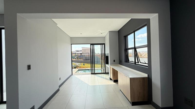 4 Bedroom Property for Sale in Fountainbrook Estate Gauteng