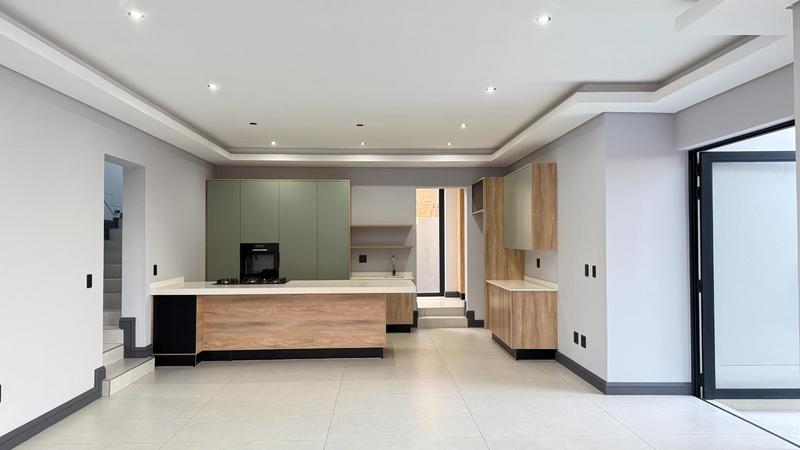 4 Bedroom Property for Sale in Fountainbrook Estate Gauteng