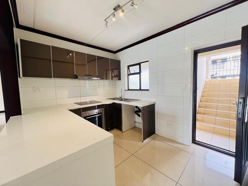 To Let 2 Bedroom Property for Rent in Craigavon Gauteng