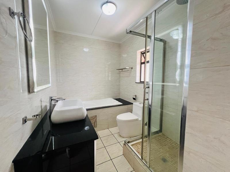 To Let 2 Bedroom Property for Rent in Craigavon Gauteng