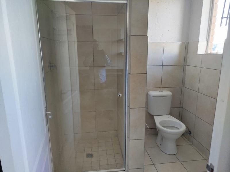 To Let 0 Bedroom Property for Rent in Kew Gauteng