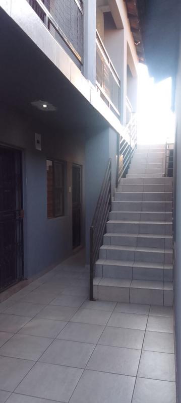 10 Bedroom Property for Sale in Protea Glen Gauteng
