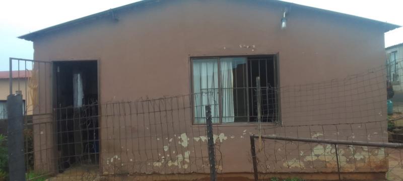 2 Bedroom Property for Sale in Thulani Gauteng