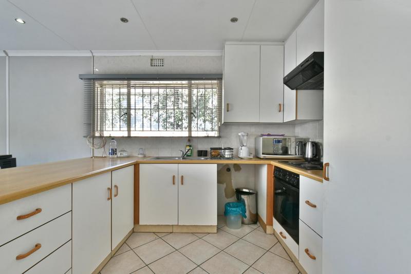 4 Bedroom Property for Sale in Oakdene Gauteng