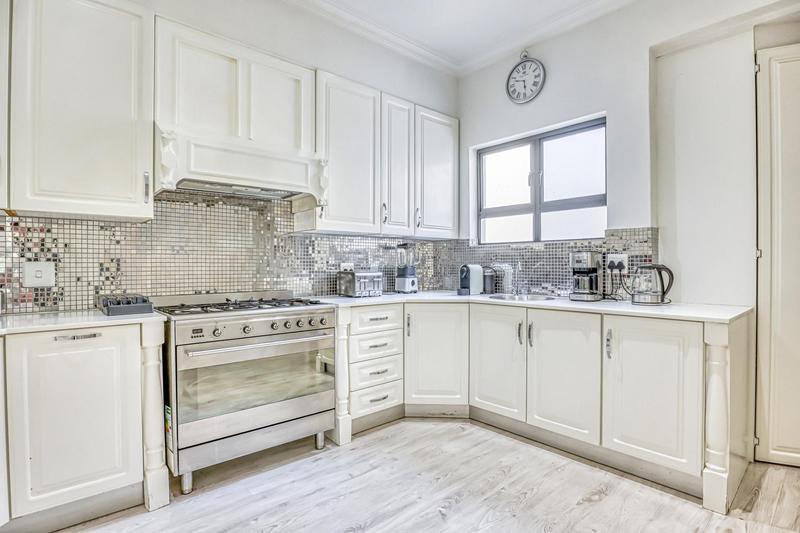 4 Bedroom Property for Sale in Copperleaf Estate Gauteng