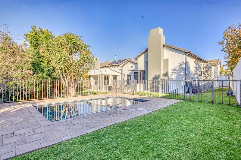 4 Bedroom Property for Sale in Copperleaf Estate Gauteng