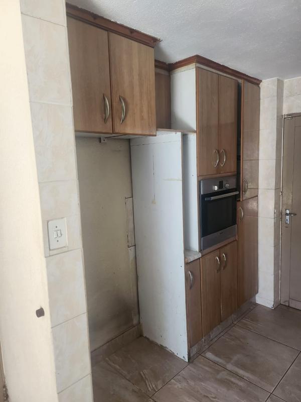 To Let 3 Bedroom Property for Rent in Ormonde Gauteng