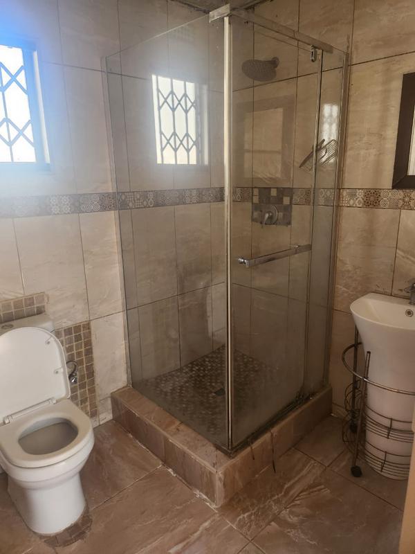 To Let 3 Bedroom Property for Rent in Ormonde Gauteng