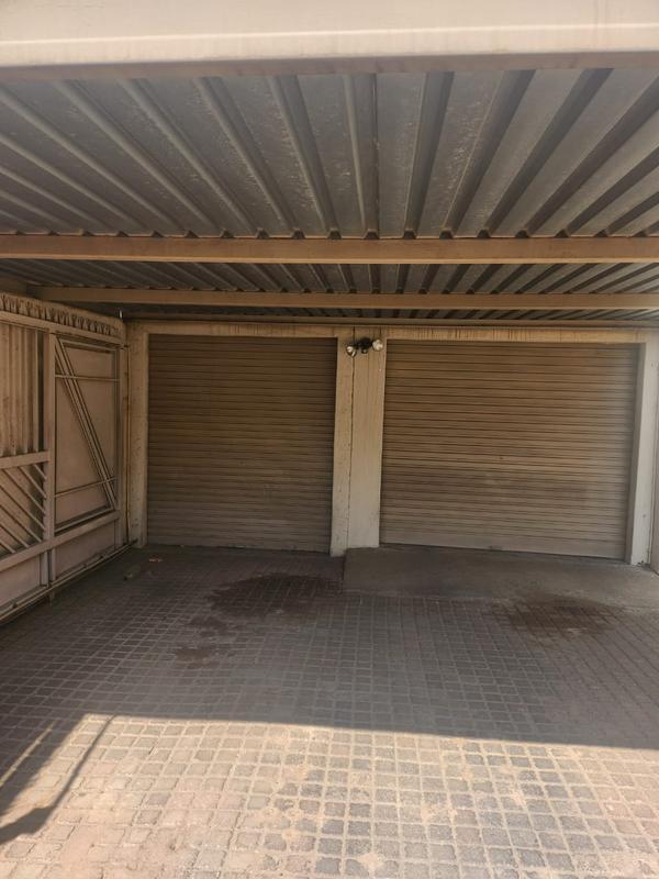 To Let 3 Bedroom Property for Rent in Ormonde Gauteng