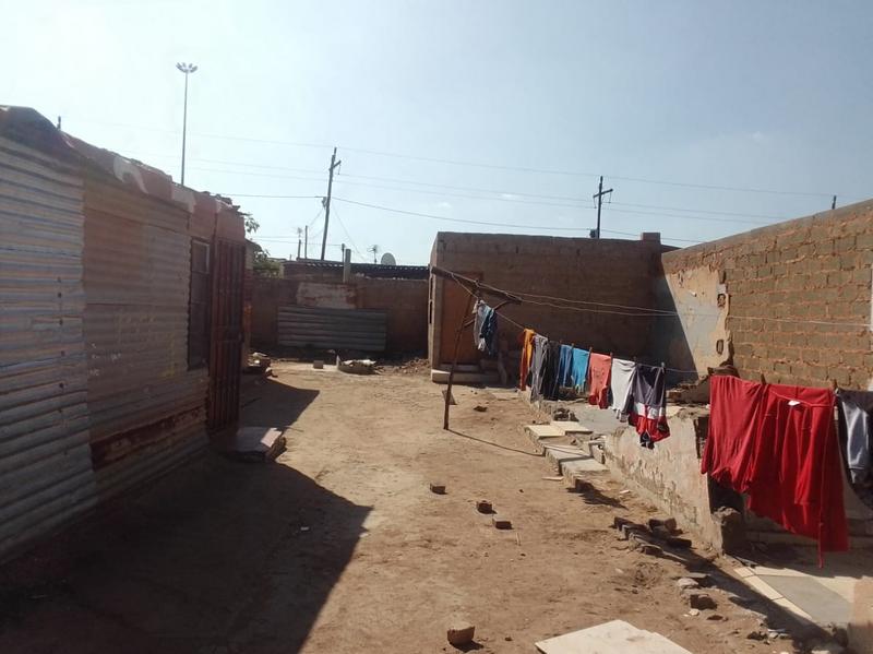 2 Bedroom Property for Sale in Tembisa Gauteng
