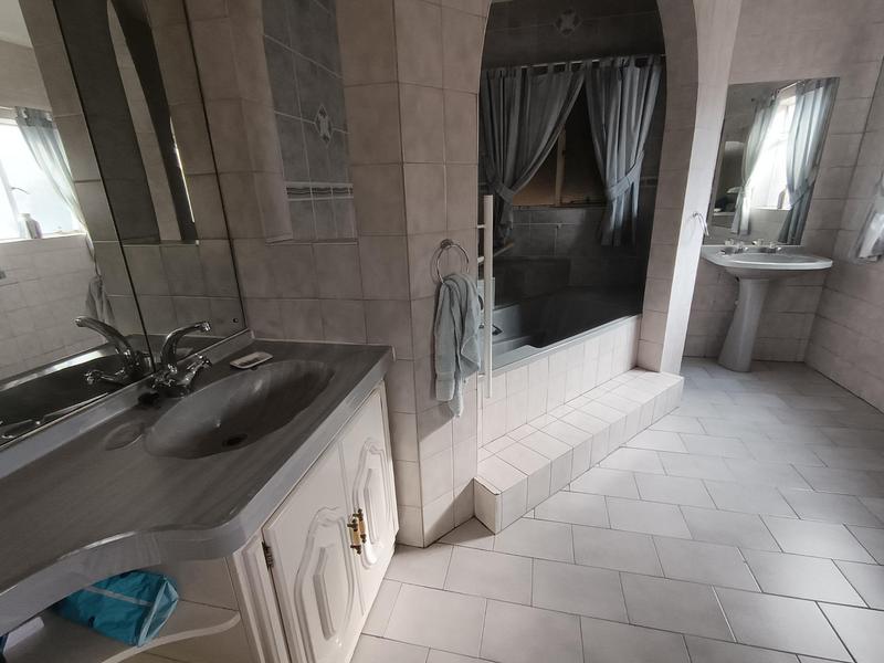 3 Bedroom Property for Sale in Primrose Gauteng