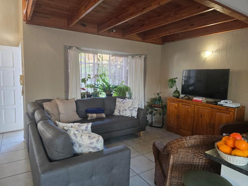 To Let 1 Bedroom Property for Rent in Weltevreden Park Gauteng