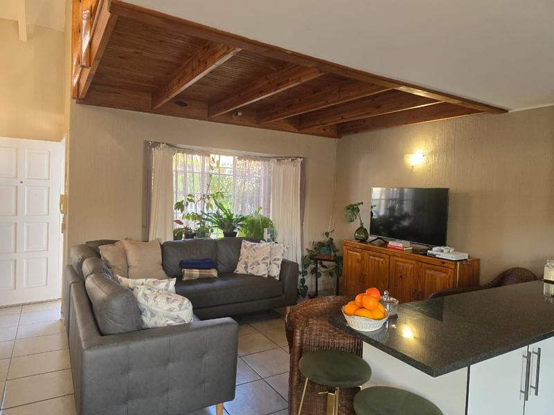 To Let 1 Bedroom Property for Rent in Weltevreden Park Gauteng