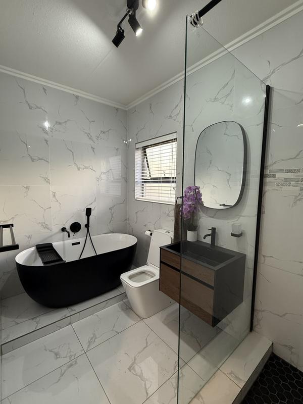 To Let 1 Bedroom Property for Rent in Bryanston Gauteng