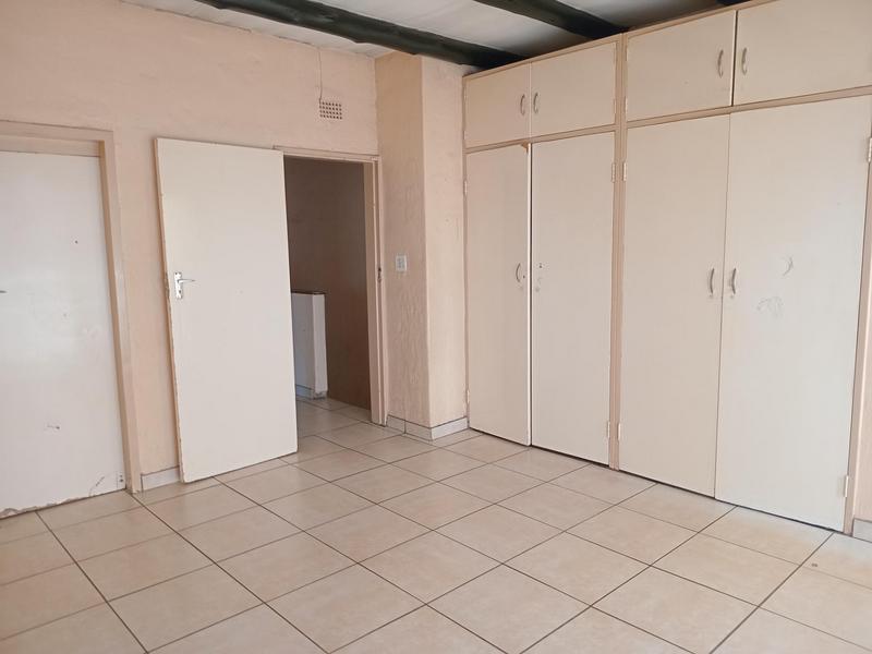 To Let 2 Bedroom Property for Rent in Randburg Central Gauteng