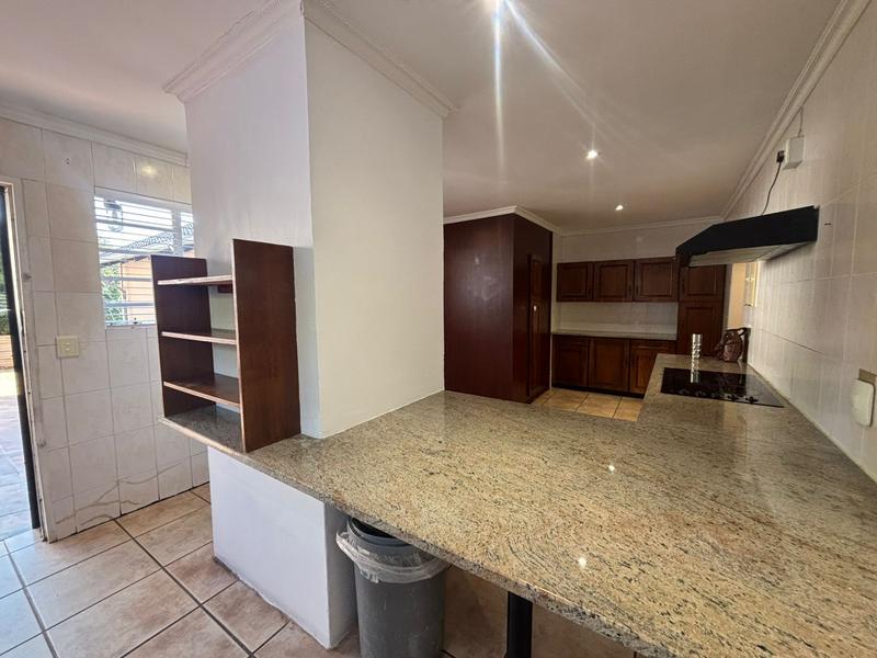 4 Bedroom Property for Sale in Kloofendal Gauteng