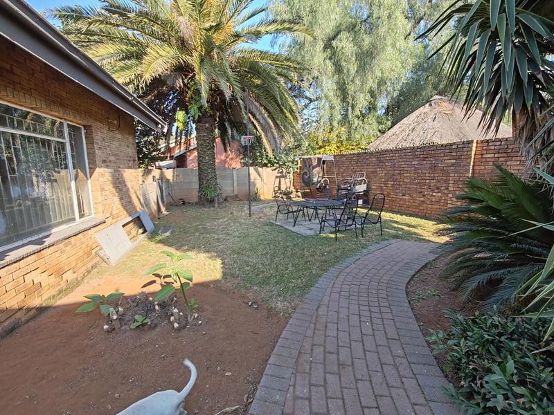 4 Bedroom Property for Sale in Kookrus Gauteng