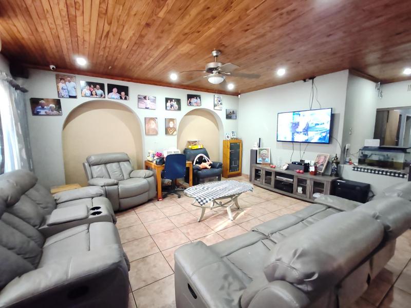 4 Bedroom Property for Sale in Kookrus Gauteng
