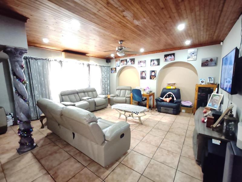 4 Bedroom Property for Sale in Kookrus Gauteng